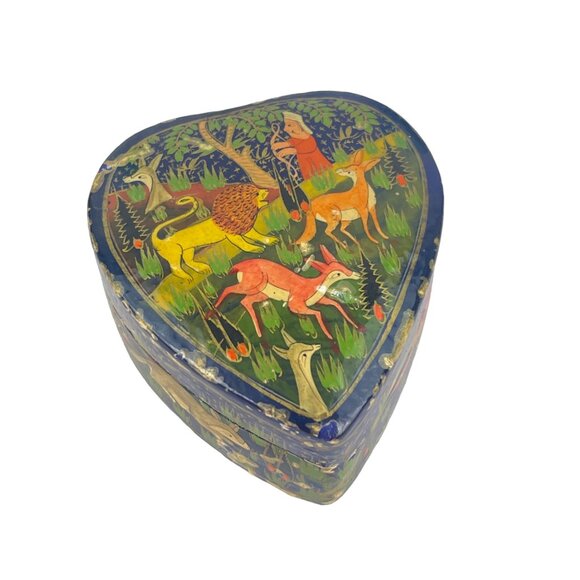 Hand-Painted Heart Shaped Decorative Box With Forest Animal Scene from India - Picture 4 of 12